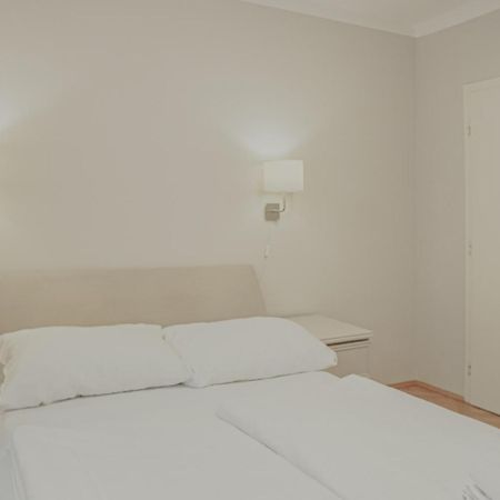 Heymi Apartments Schwedenplatz Vienna Exterior photo