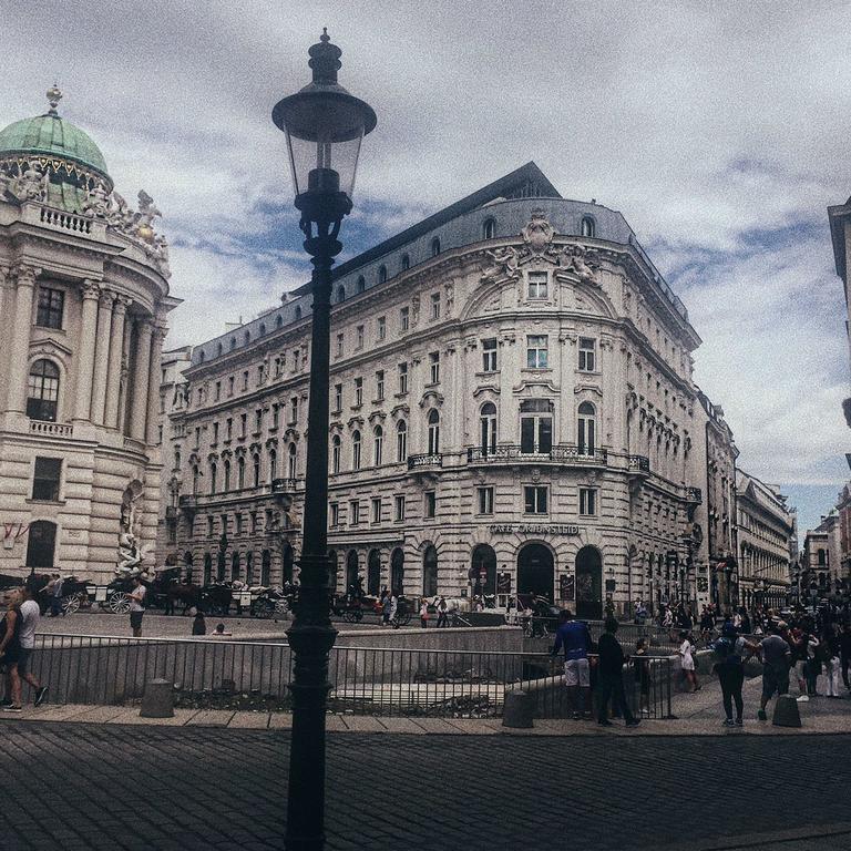 Heymi Apartments Schwedenplatz Vienna Exterior photo